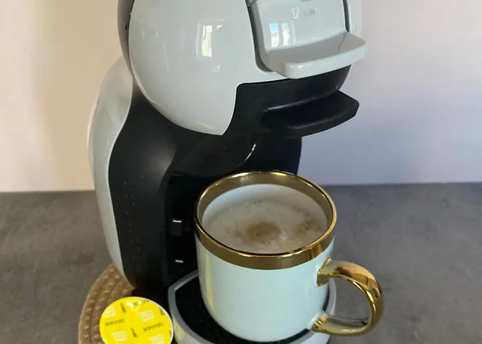 In The Centre, Free Parking